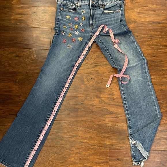 American Eagle Skinny Kick Jeans Size 6S - Picture 6 of 6